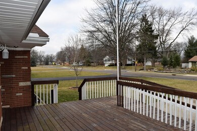 925 Collins Ave, Marysville, OH 43040 - photo 2