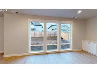 1013 NE 17th Ave unit L 12, Canby, OR 97013 - photo 4