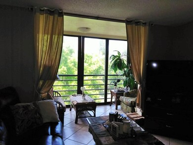 LIVING ROOM (4)