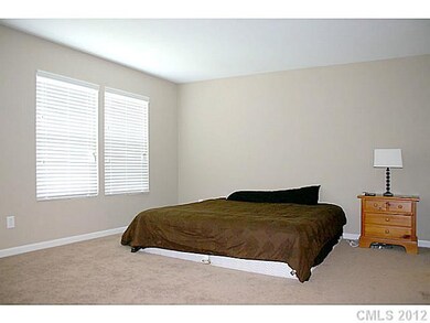 1162 Valley St, Statesville, NC 28677 - photo 7