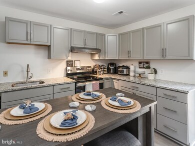 405 Powhatan Ct unit 89, Stafford, VA 22556 - photo 7