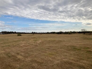 2186 Keefer Rd, Pottsboro, TX 75076 - photo 3