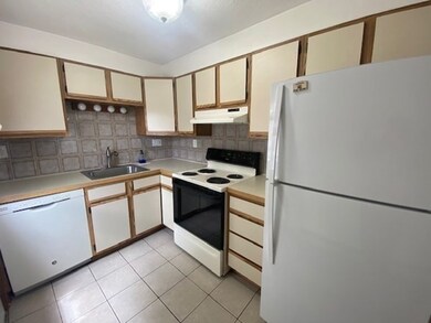 2 Summit Ave unit 2, Lynn, MA 01902 - photo 2