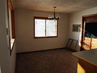566 NE Ginters Grove Ln, Cedaredge, CO 81413 - photo 3