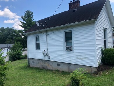 439 Price Ave, Harrodsburg, KY 40330 - photo 4