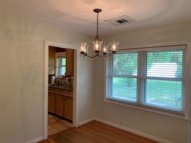 1403 Ansbury Dr, Houston, TX 77018 - photo 4