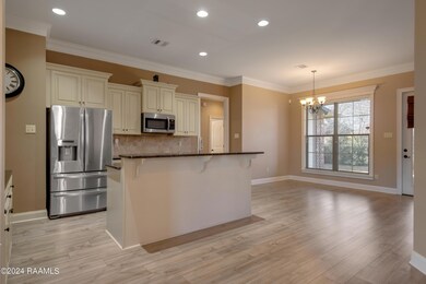 Kitchen / Dining