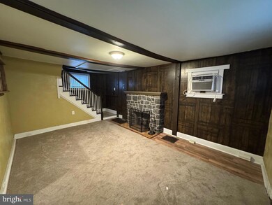 95 E Main St, Leola, PA 17540 - photo 4