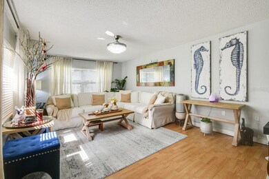 29 Clinton Ct unit D, Royal Palm Beach, FL 33411 - photo 4