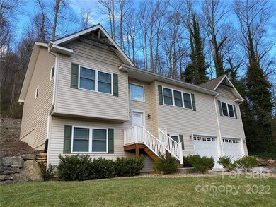 674 Salisbury Rd, Hendersonville, NC 28792 - photo 3