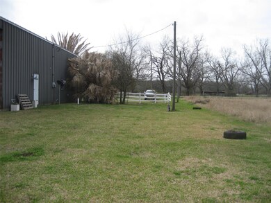 626 Joerger Rd, Rosenberg, TX 77471 - photo 7