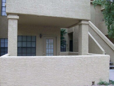 Elliot Place condo 1012 002