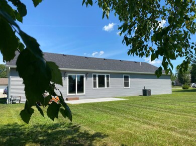 129 Michael St, Versailles, IN 47042 - photo 7