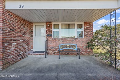 39 Fontana St, Toms River, NJ 08757 - photo 5