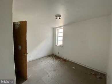 1015 N Arlington Ave, Baltimore, MD 21217 - photo 6