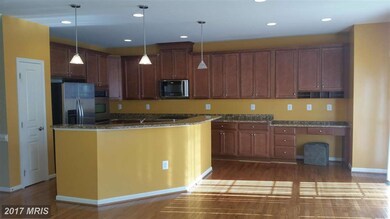 16468 Chattanooga Ln, Woodbridge, VA 22191 - photo 6