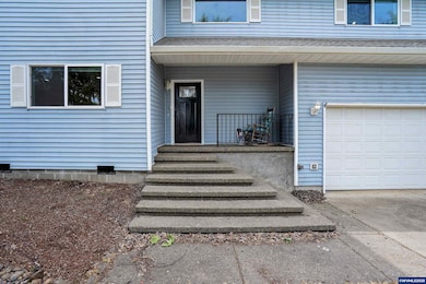 251 Fairview St, Silverton, OR 97381 - photo 5