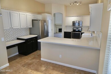 11564 W Mule Deer Ct unit 1, Surprise, AZ 85378 - photo 3