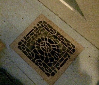 27 Pleasant St, Conway, NH 03818 - photo 3