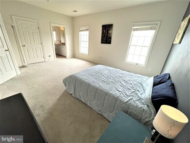 23101 Sycamore Farm Dr, Clarksburg, MD 20871 - photo 7