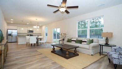 Living/Kitchen