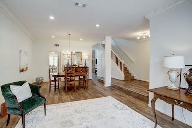 9617 Doliver Dr, Houston, TX 77063 - photo 5