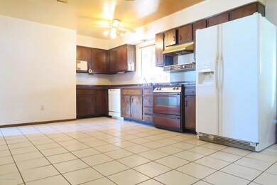 4004 Sierra Vista Dr, Farmington, NM 87402 - photo 6