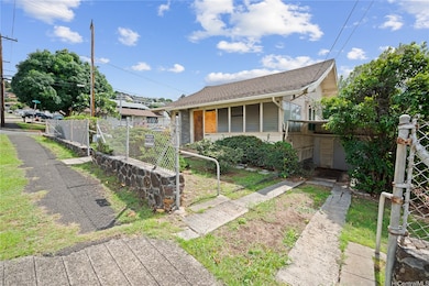 2023 Houghtailing St, Honolulu, HI 96817 - photo 4