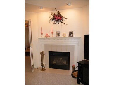 5737 Kensington Blvd, Plainfield, IN 46168 - photo 3