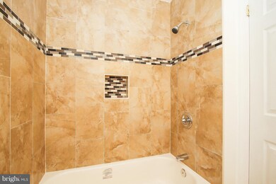 20319 Grazing Way, Montgomery Village, MD 20886 - photo 7