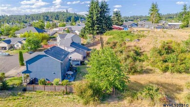 302 Division St, Silverton, OR 97381 - photo 5