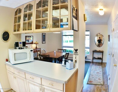 Kitchen 4