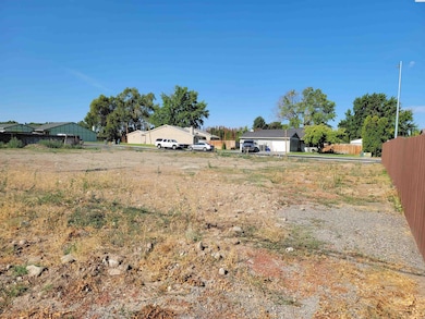 401 S Quillan Place, Kennewick, WA 99336 - photo 7