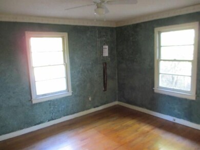 1010 Oak St, Jesup, GA 31545 - photo 7