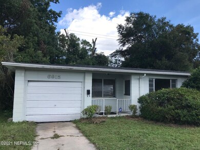 6915 Sans Souci Rd, Jacksonville, FL 32216 - photo 2