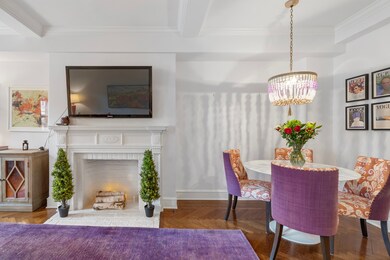 Prewar Sutton Place unit 4 C, New York, NY 10022 - photo 3