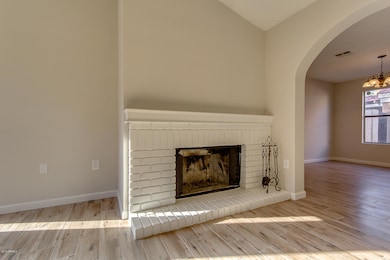 606 N Cobblestone St, Gilbert, AZ 85234 - photo 4