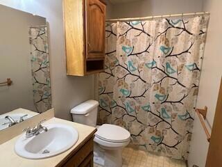 MASTER BATH 2