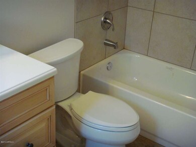 236 E Garnet Ave, Mesa, AZ 85210 - photo 5