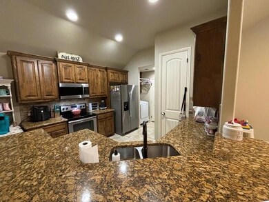 4500 Sapphire Ln, Granbury, TX 76049 - photo 4