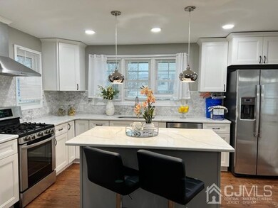 330 Grandview Ave, Edison, NJ 08837 - photo 5