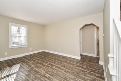 001-photo-living-room-6749968