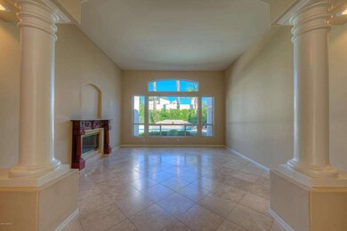 005_Living Room