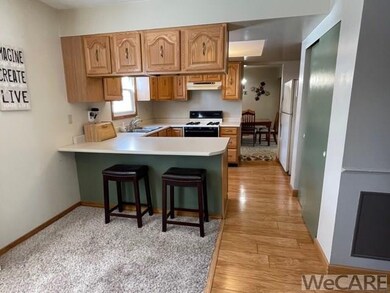 Photo 3
