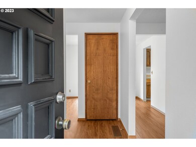 Entrance/Foyer