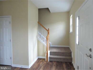 1602 Applegate Ln, Pottstown, PA 19464 - photo 5