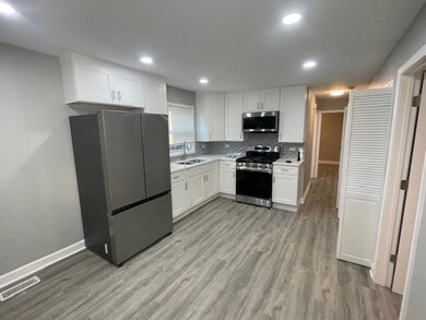 432 Hickory St unit 2, Chicago Heights, IL 60411 - photo 4