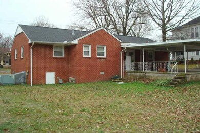 515 Deery St, Shelbyville, TN 37160 - photo 2