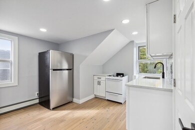91 Blue Hill Ave unit 3, Roxbury, MA 02119 - photo 4