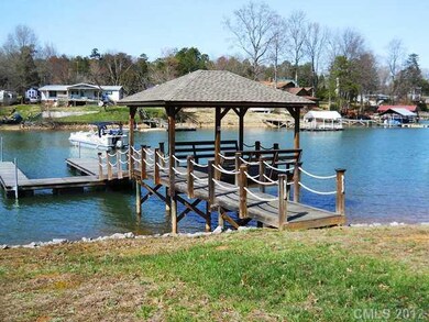 Dock